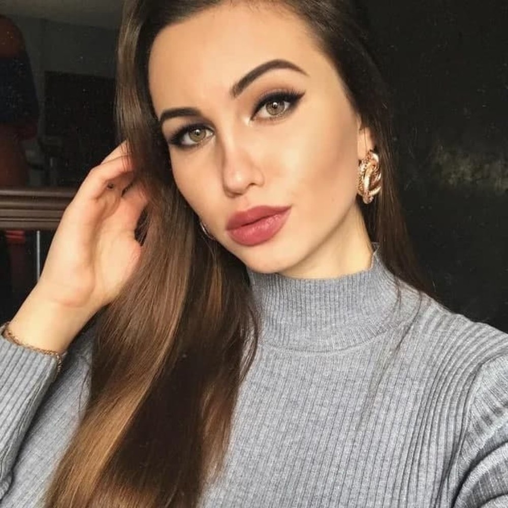 Meet your Posher, Jule